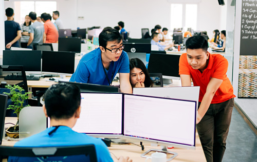 doi ngu nhan su kms solutions